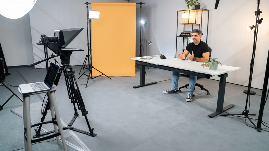 Prompteur : parler face caméra sans avoir l'air de lire ! : photo 4